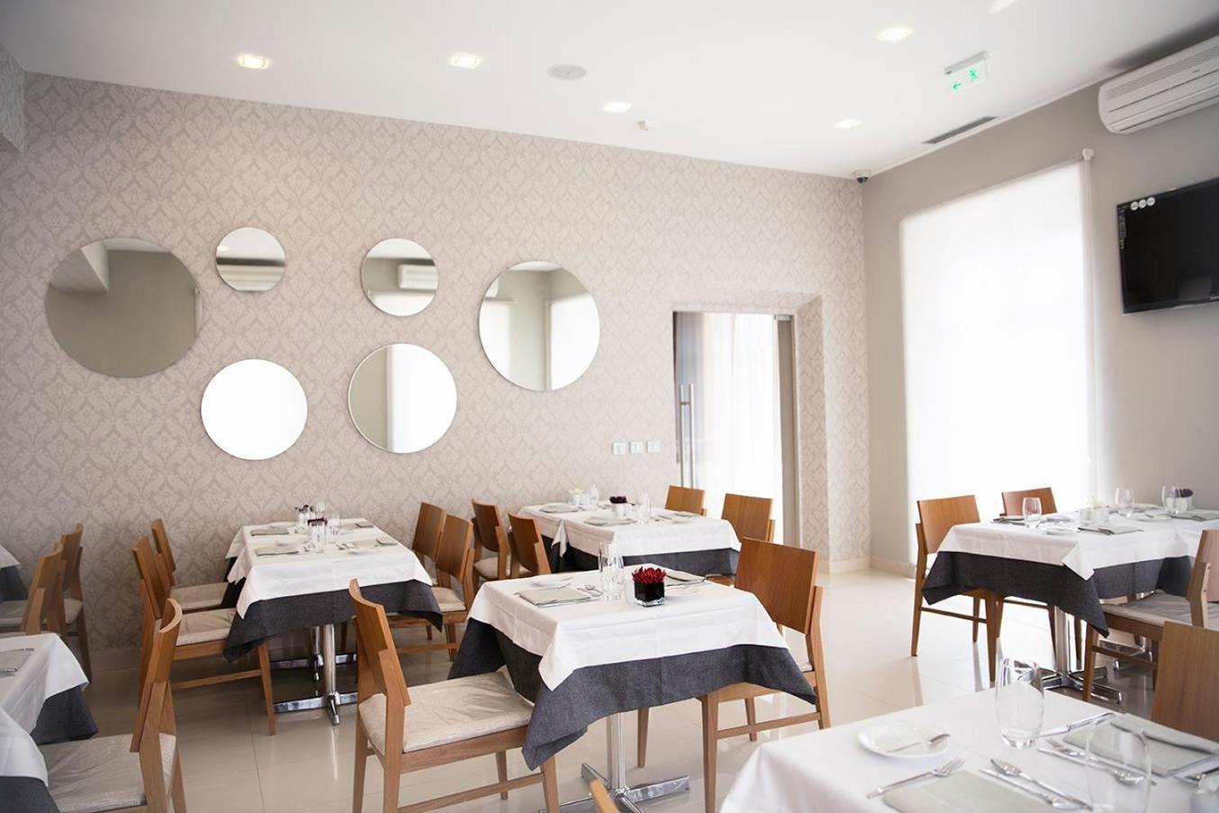 Faias - Boutique Hotel Luanda Luaran gambar