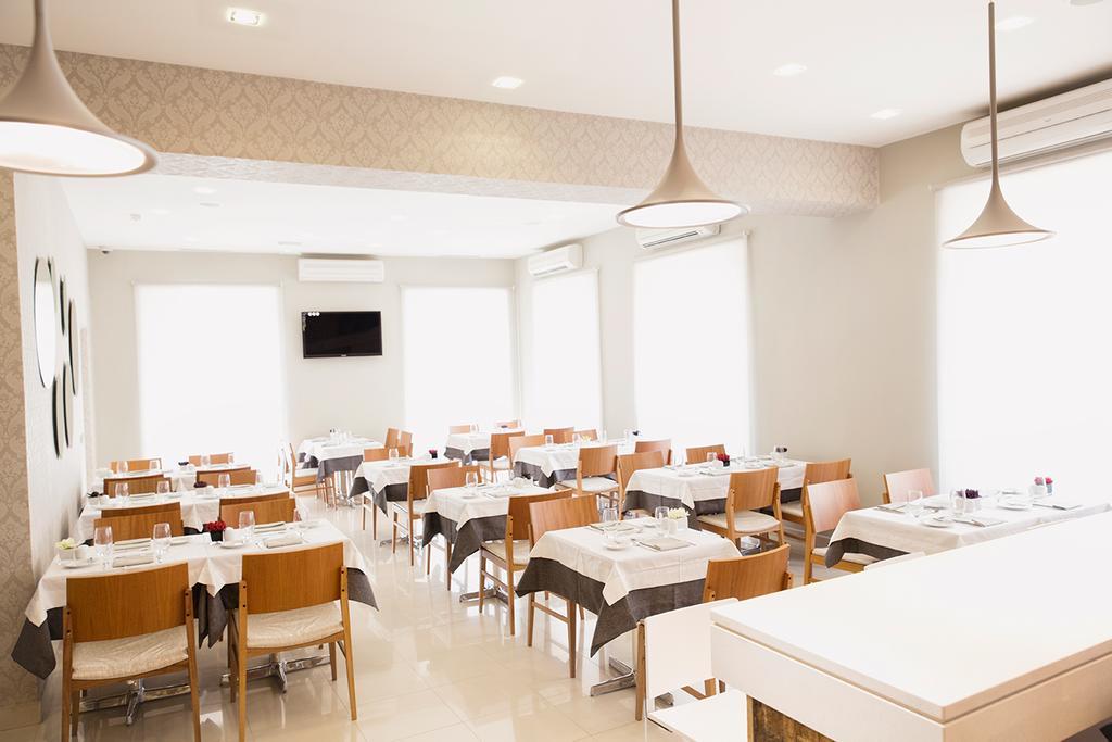 Faias - Boutique Hotel Luanda Luaran gambar