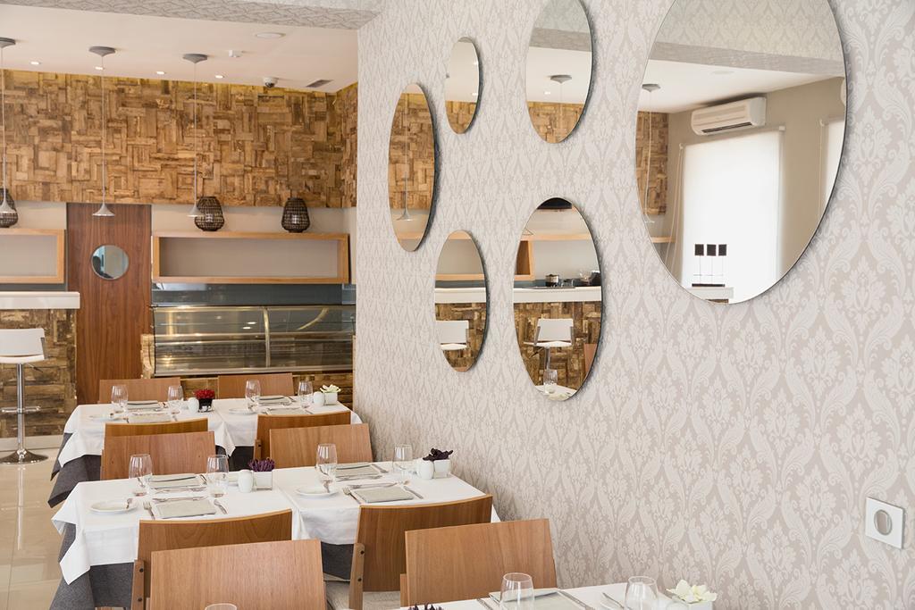 Faias - Boutique Hotel Luanda Luaran gambar