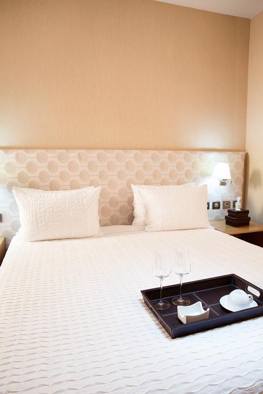 Faias - Boutique Hotel Luanda Luaran gambar